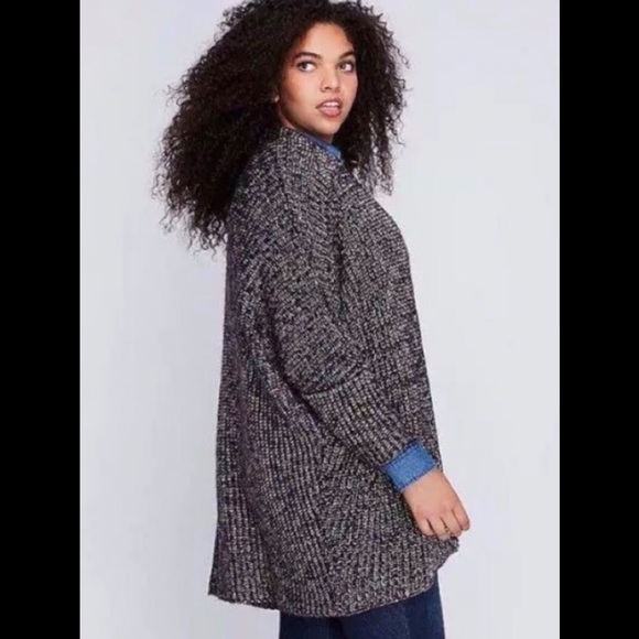 EUC/NWOT Metallic Cocoon Open Front Cardigan Overpiece - Picture 3 of 16